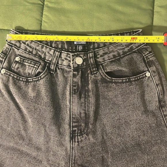 Misguided Black Women High Rise Flap Pockets  Cargo Jogger Jeans - Picture 6 of 9